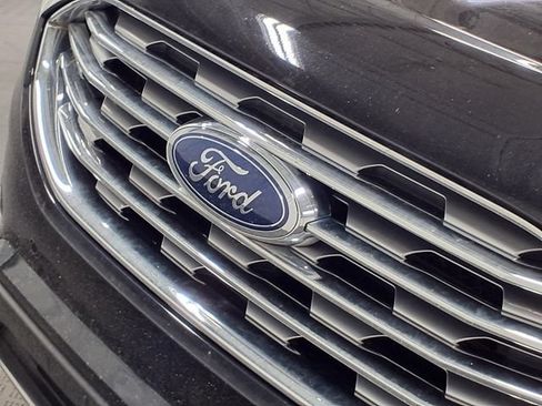 Used 2024 Ford Edge Titanium AWD/4WD image 33