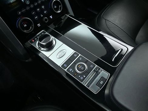 Used 2020 Land Rover Range Rover Long Wheelbase HSE image 44