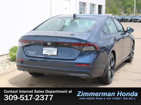 New 2026 Honda Accord SE image 2