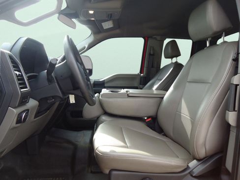 Used 2022 Ford F350 XL w/ Power Equipment Group image 26