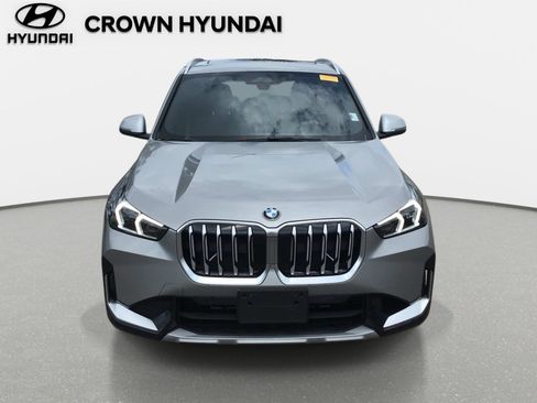 Used 2023 BMW X1 xDrive28i w/ Convenience Package AWD/4WD image 2