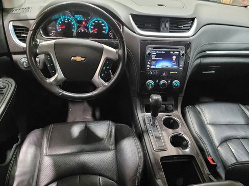 Used 2017 Chevrolet Traverse LT AWD/4WD image 22
