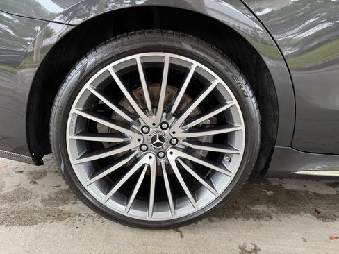 Used 2023 Mercedes-Benz S 500 4MATIC w/ AMG Line image 18