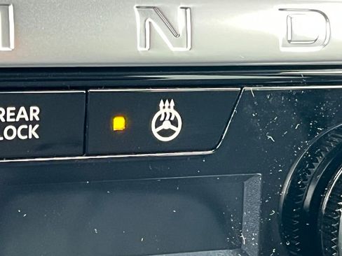 New 2026 Nissan Pathfinder Platinum image 31