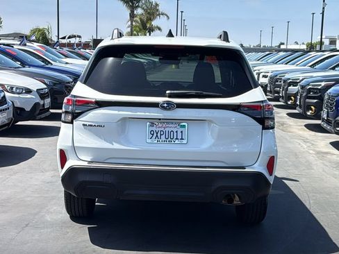 Certified 2026 Subaru Forester Premium AWD/4WD image 5