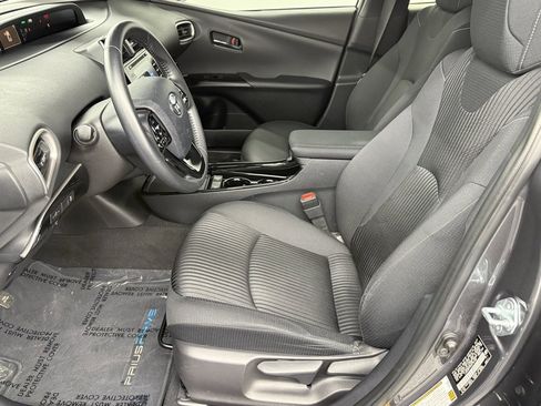 Certified 2021 Toyota Prius Prime LE image 16