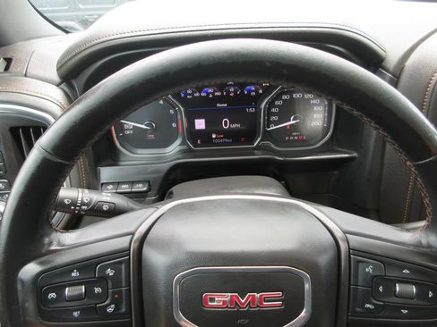 Used 2019 GMC Sierra 1500 AT4 w/ AT4 Premium Package AWD/4WD image 34