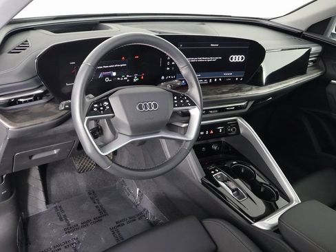 Used 2025 Audi Q5 Premium w/ Premium Plus AWD/4WD image 7
