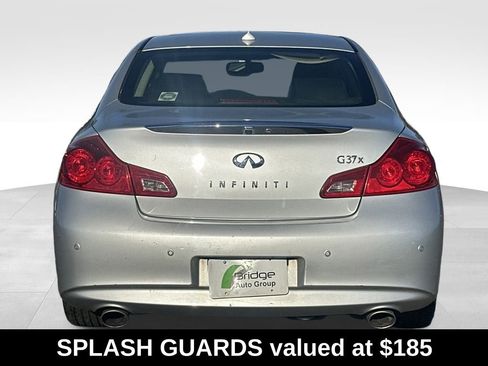 Used 2013 INFINITI G37 x w/ Premium Pkg image 7