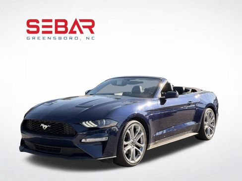 Used 2018 Ford Mustang Premium w/ Equipment Group 201A RWD image 6