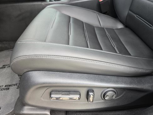 Certified 2024 Honda CR-V EX-L image 19