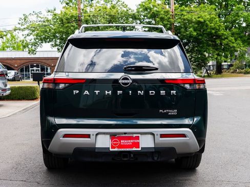 Used 2022 Nissan Pathfinder Platinum w/ Cargo Package AWD/4WD image 5