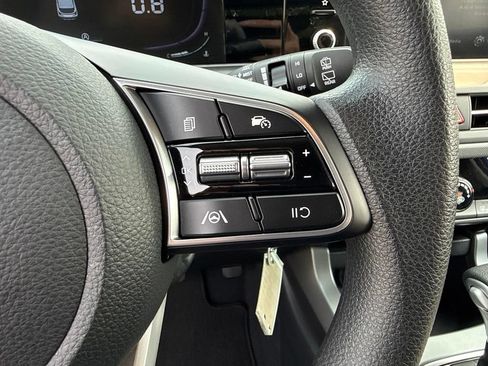 Certified 2024 Kia Seltos LX AWD/4WD image 28