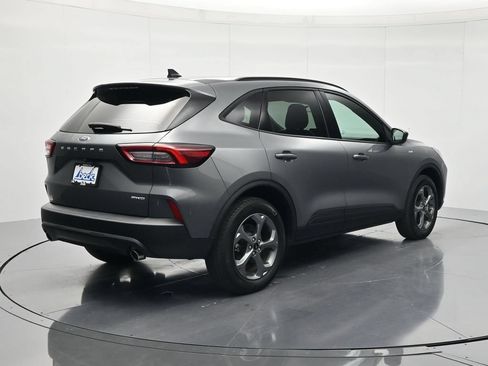 Certified 2025 Ford Escape ST-Line AWD/4WD image 5
