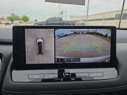 New 2026 Nissan Rogue Platinum image 9