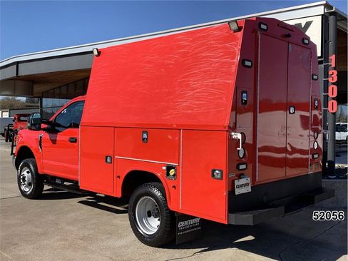 Used 2017 Ford F350 XL w/ Power Equipment Group image 6