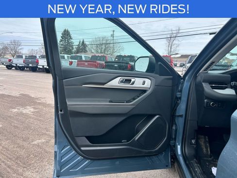 New 2026 Ford Explorer Active image 11