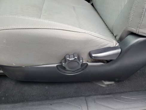 Used 2023 Toyota Tacoma SR image 27