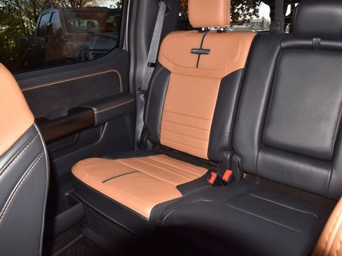 Certified 2022 Ford F150 Platinum w/ Equipment Group 701A High image 19