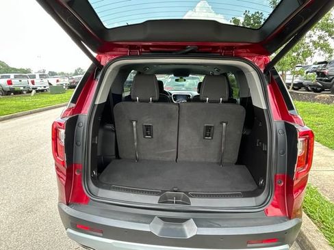Used 2020 GMC Acadia SLE w/ Driver Convenience Package AWD/4WD image 12