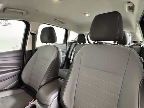 Used 2016 Ford C-MAX SE FWD image 12