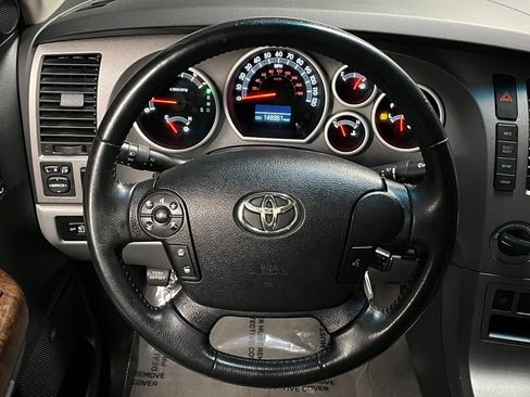 Used 2011 Toyota Tundra Limited w/ Memory Pkg AWD/4WD image 8