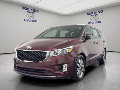 Used 2016 Kia Sedona SX