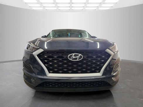 Used 2020 Hyundai Tucson SE image 2