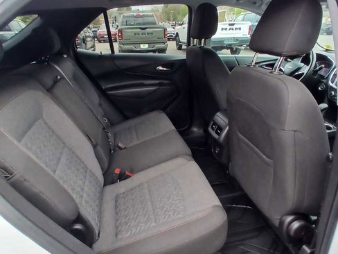 Used 2022 Chevrolet Equinox LT AWD/4WD image 15