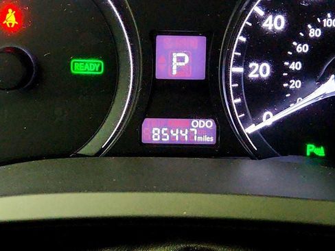 Used 2015 Lexus RX 450h FWD image 16