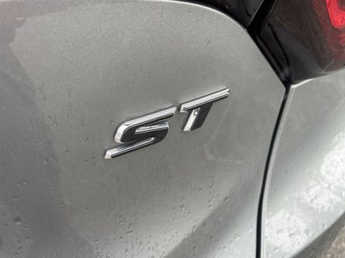 Used 2024 Buick Encore GX Sport Touring image 30