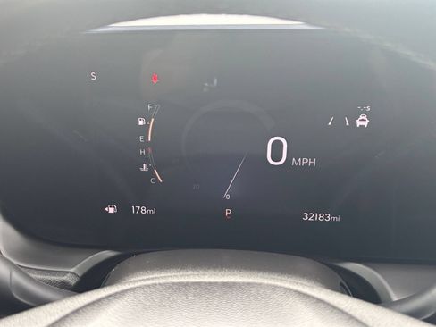 Used 2025 Buick Encore GX Preferred FWD image 40