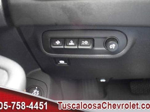 Used 2023 GMC Terrain AT4 w/ Tech Package image 42