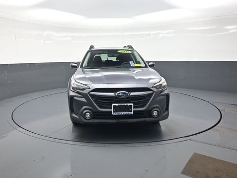 Used 2025 Subaru Outback Premium AWD/4WD image 8