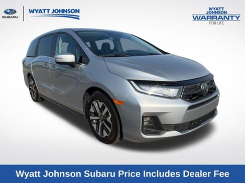 Used 2025 Honda Odyssey EX-L image 13