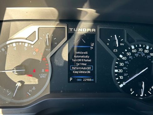 Used 2025 Toyota Tundra SR5 w/ SR5 Premium Package AWD/4WD image 18