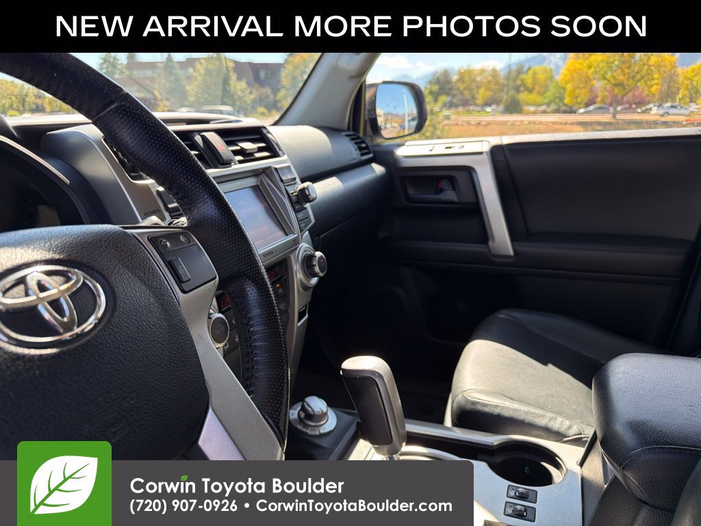 Used 2010 Toyota 4Runner Limited AWD/4WD image 12