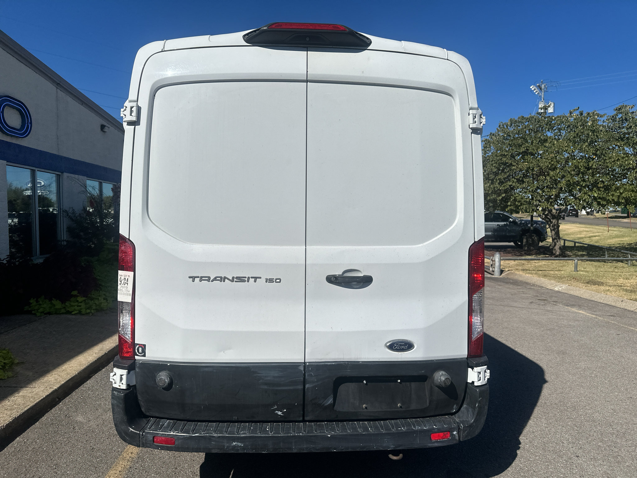 Used 2019 Ford Transit 150 148 Medium Roof RWD image 5