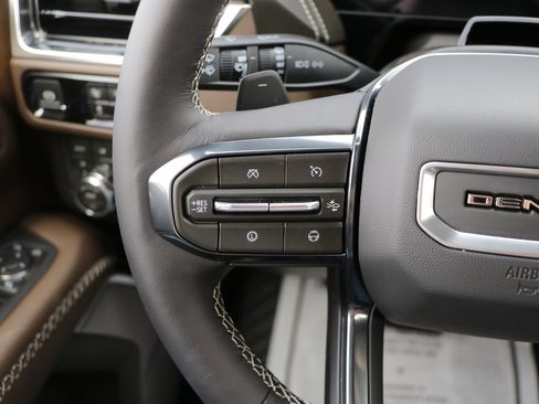 New 2026 GMC Yukon XL Denali Ultimate AWD/4WD image 18