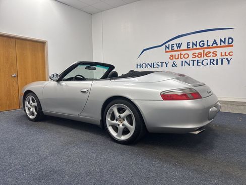 Used 2004 Porsche 911 Cabriolet image 2