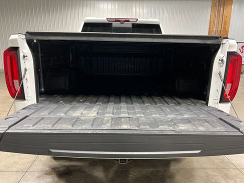 Certified 2021 GMC Sierra 1500 AT4 w/ AT4 Value Package image 12