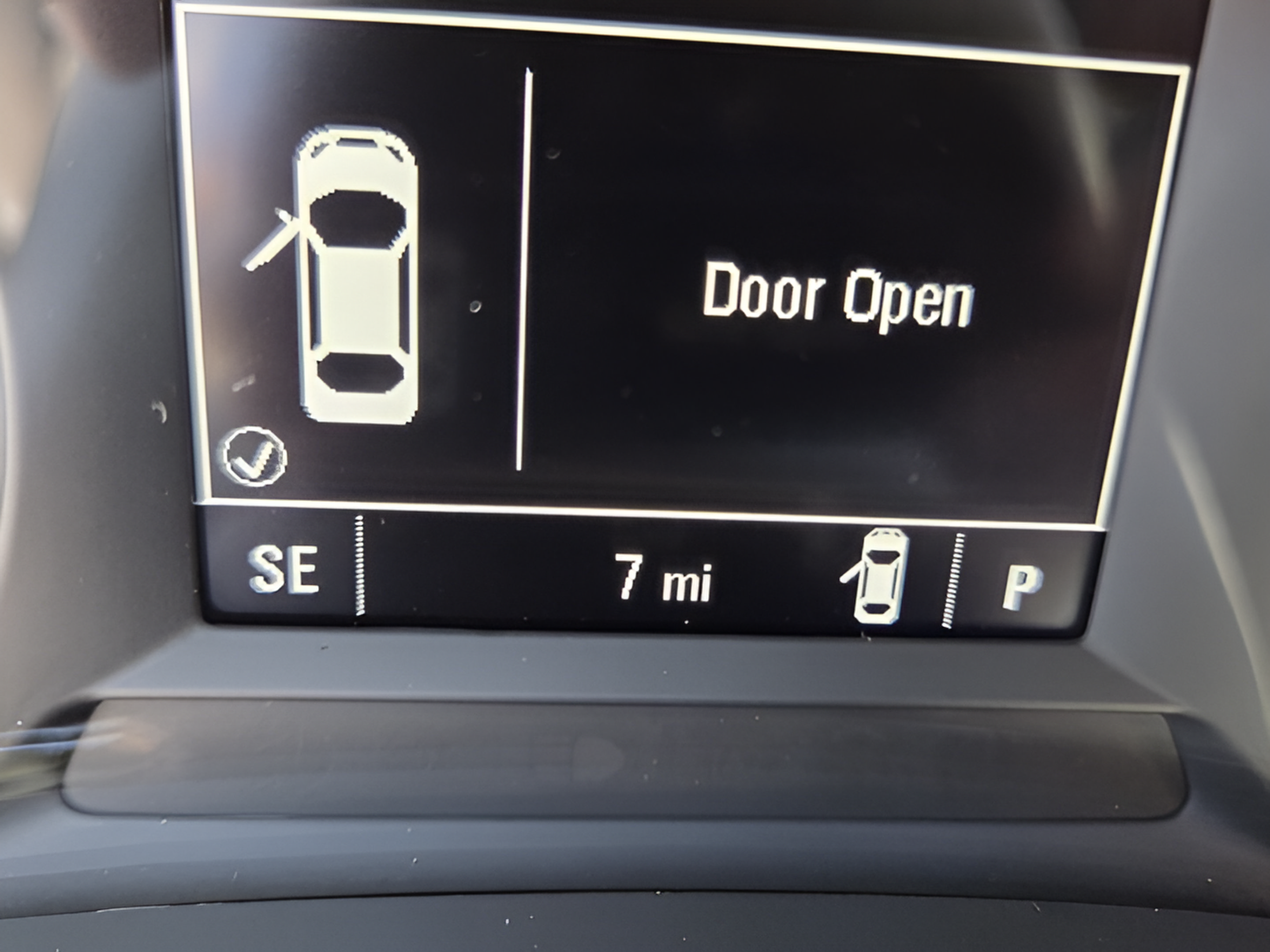 New 2026 Chevrolet Trax LS w/ LS Convenience Package FWD image 28