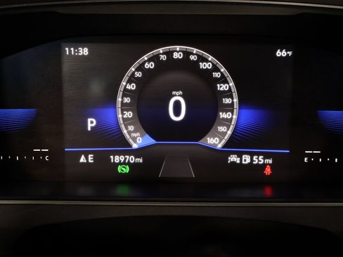 Used 2023 Volkswagen Tiguan SE FWD image 39