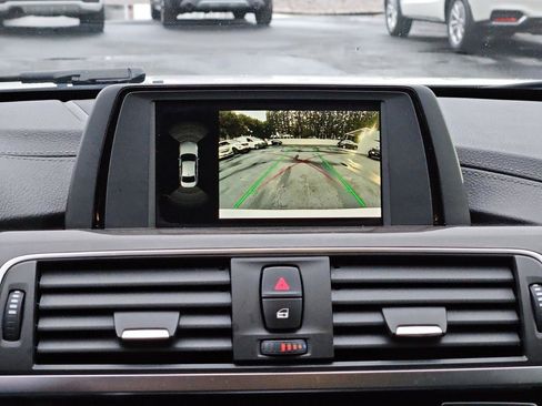 Used 2018 BMW 330i Sedan w/ Shadow Sport Edition image 25