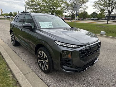 New 2026 Audi Q3 quattro 2.0T AWD/4WD image 27