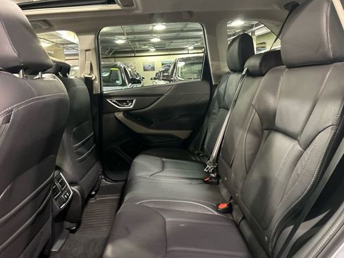 Certified 2022 Subaru Forester Limited image 24