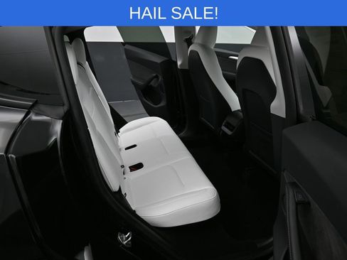 Used 2025 Tesla Model Y Performance image 29