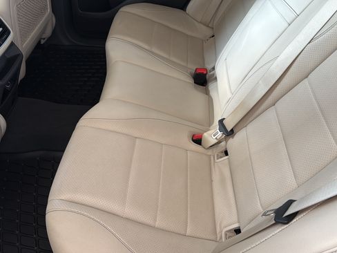Used 2020 Mercedes-Benz GLE 350 4MATIC image 21