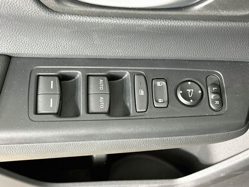 Used 2024 Honda CR-V EX image 15