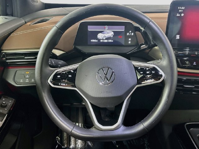 Certified 2023 Volkswagen ID.4 Pro AWD/4WD image 11